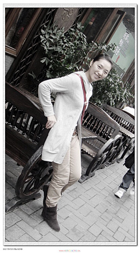 2011101820245649.jpg
